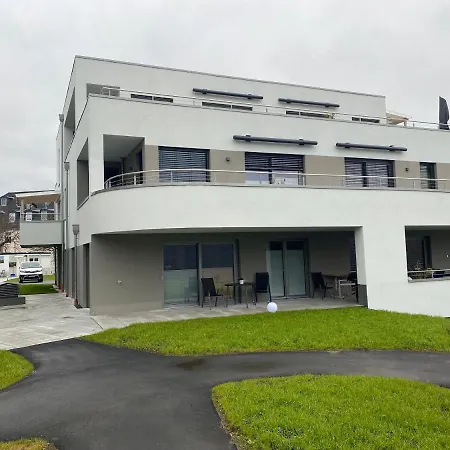 Moderne, Barrierefreie * Plauen